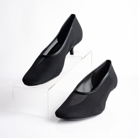 Massimo Dutti Womens Mesh Pumps Heels Black Leather US 7.5 EU 38 New 1420/450 - Picture 1 of 9